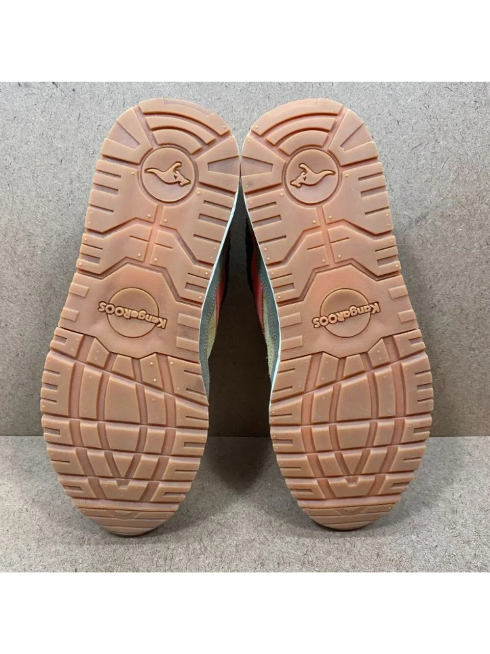KangaROOS Runaway Rainbow Trout Limited Edition Sneakers Handcrafted Mens SZ11.5